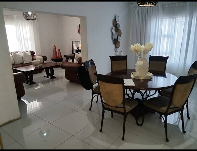 3 BEDROOM HOUSE FOR SALE IN SEBOKENG ZONE 10